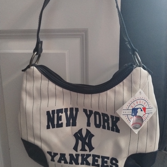 MLB New York Yankees Handbag - Picture 1 of 7